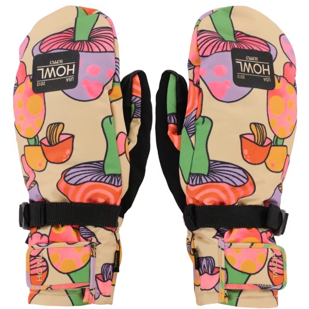 Howl Mushroom mittens